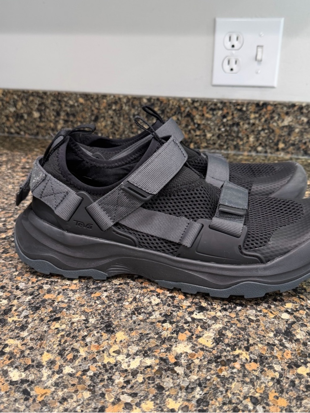 Teva Men’s Black/Gray Outdoor Sandal-Sneaker outflow 11.5